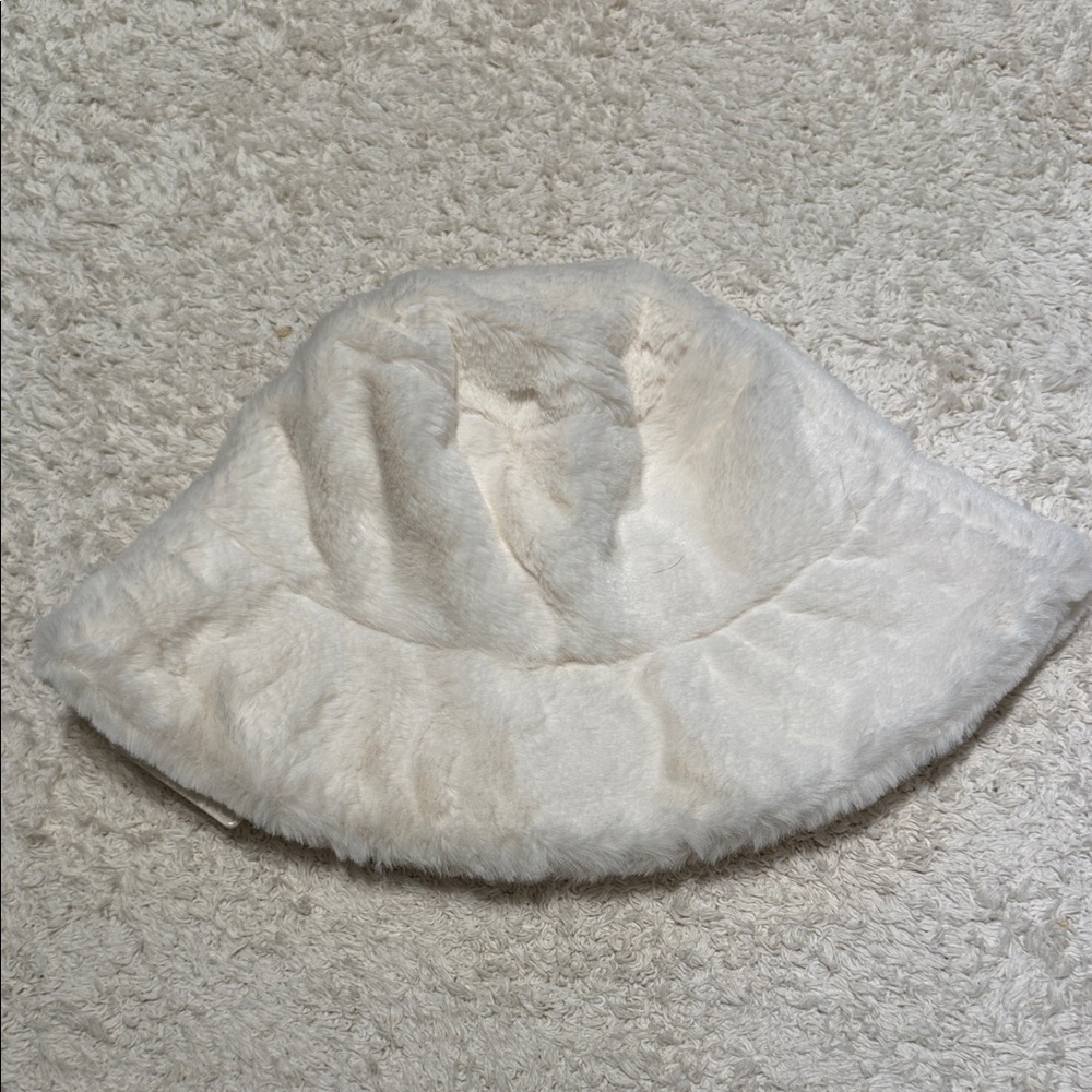 Faux Fur Bucket Hat